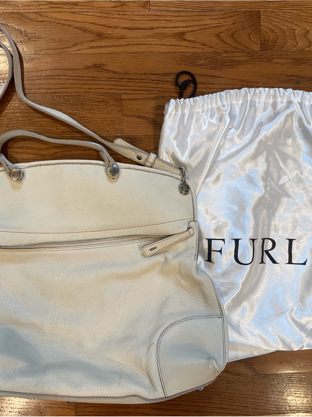 Furla Cream Leather Shoulder Bag With Silver Hardware